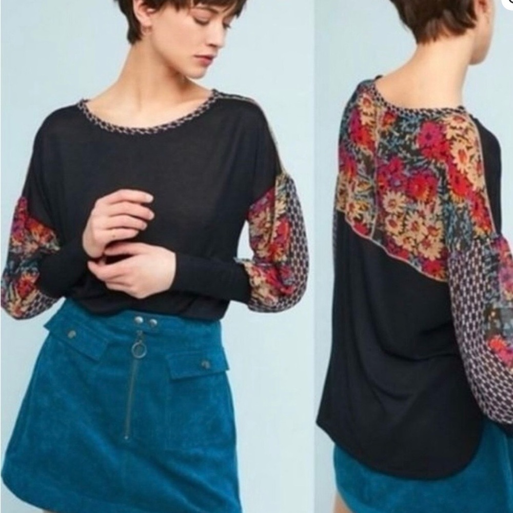 PM Anthropologie ‘Tiny’ brand longsleeve navy top with chiffon floral sleeves